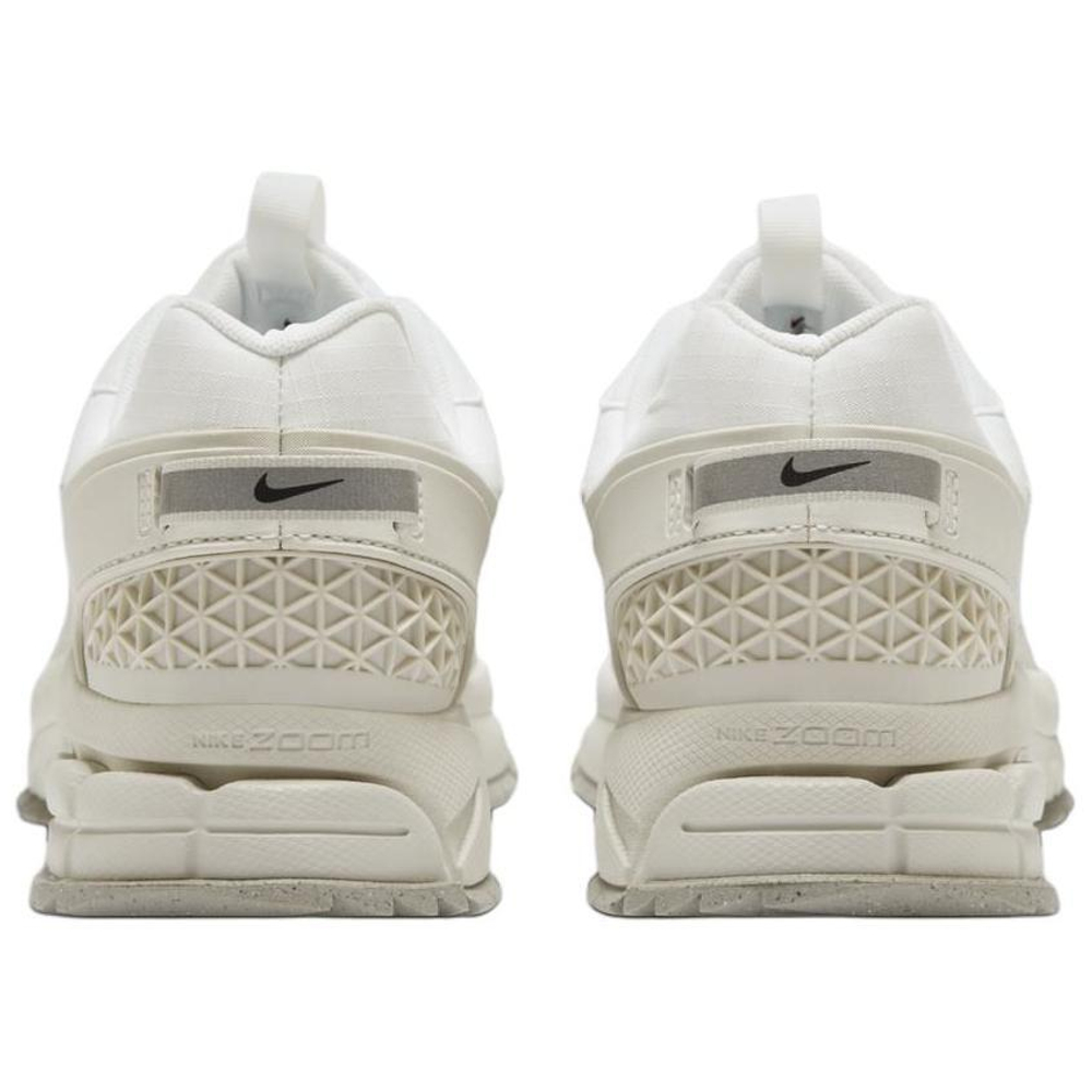 Кроссовки Nike Zoom Vomero 5 Roam Summit White