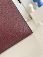 Louis Vuitton Pochette Voyage MM
