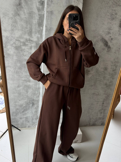 Костюм жен. 1068 шокол.