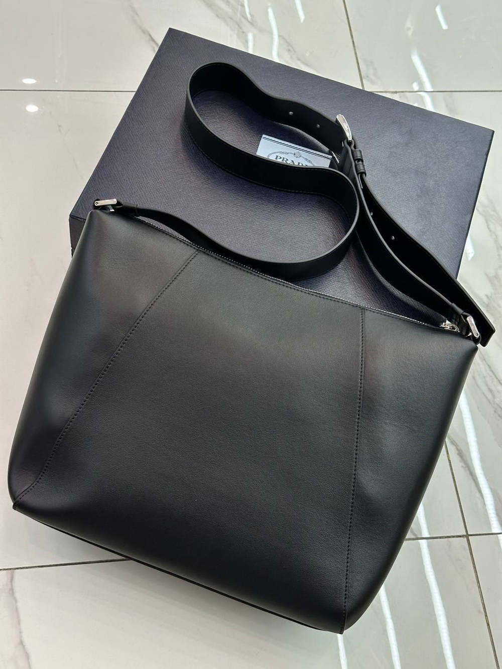 Сумка-мессенджер Prada