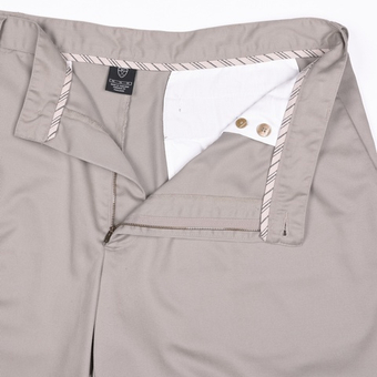 Светло-бежевые шорты Nike Golf с защипами, XXL (40)