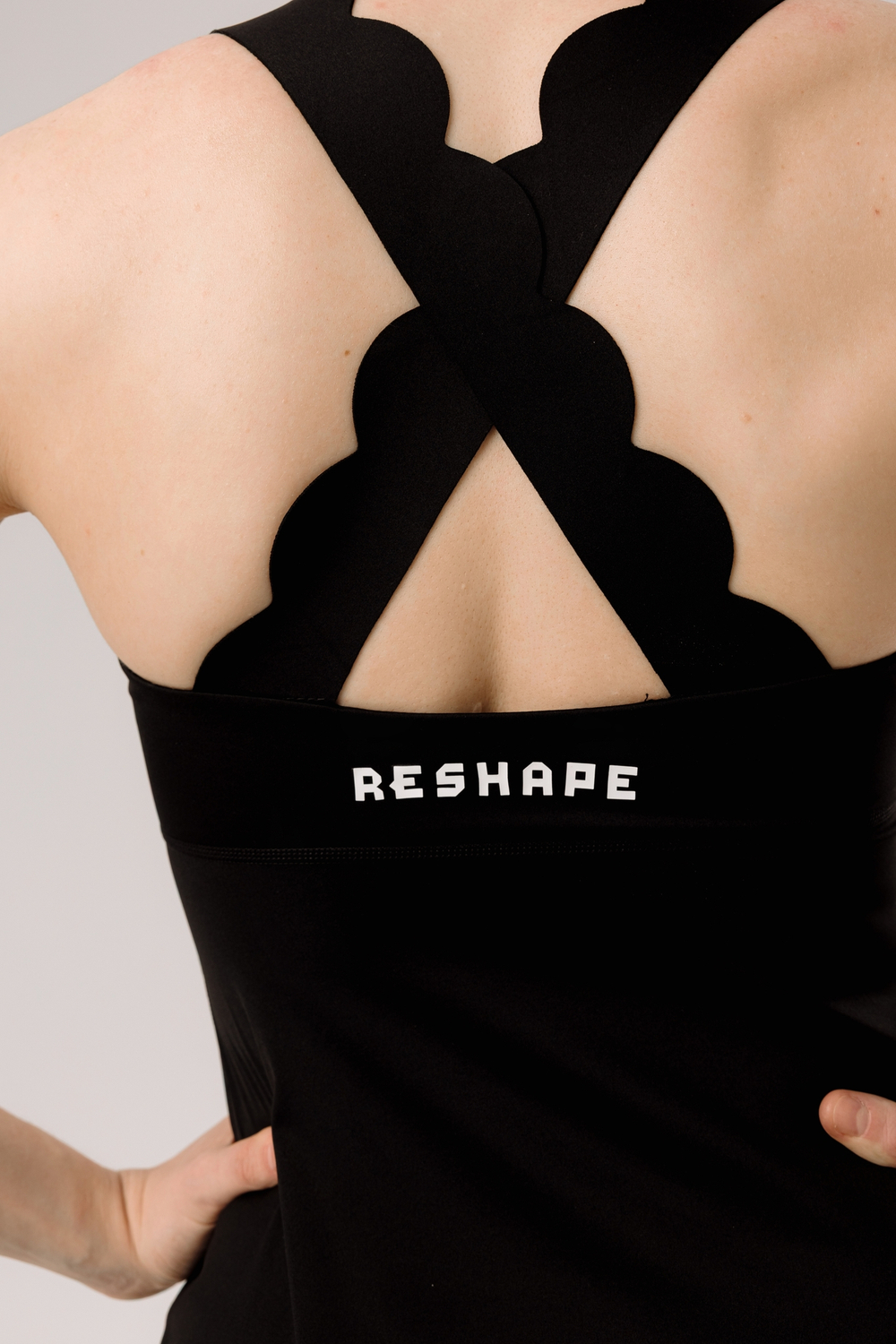 Комбинезон с волнообразными краями