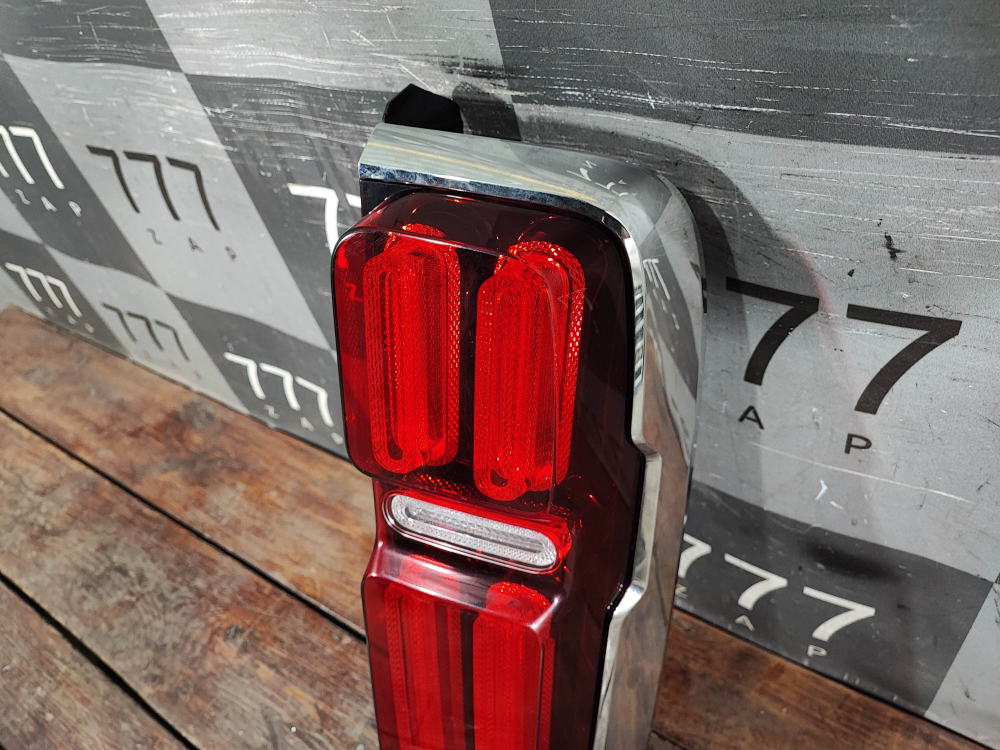 Фонарь зaдний пpавый Tank 500 21-нв Б/У Оригинал 4133115XKV3AA