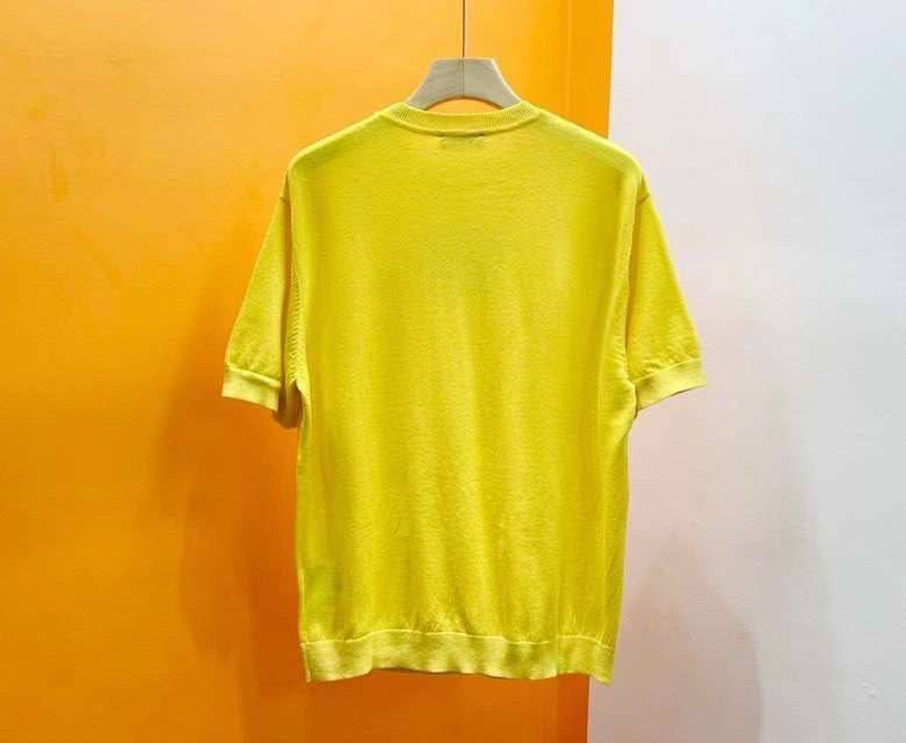 Футболка Prada