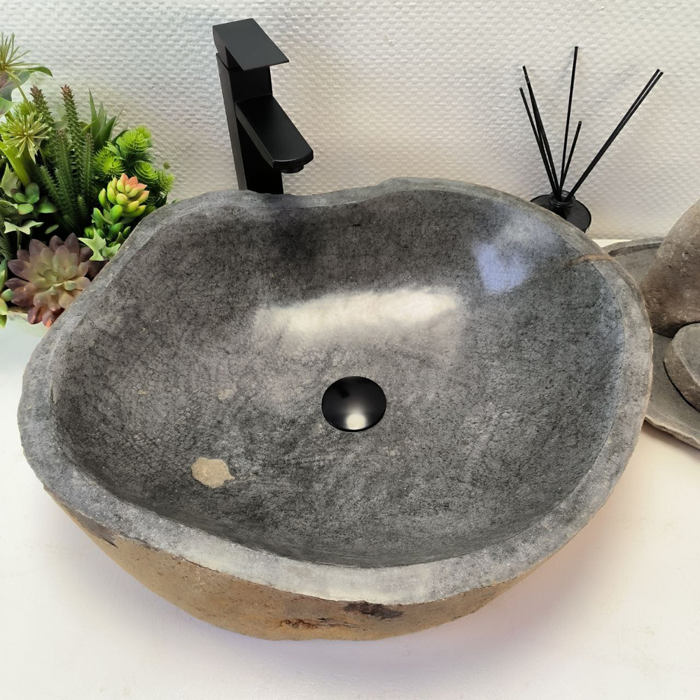 Раковина из речного камня RS-63866 (52*46*15) 0123