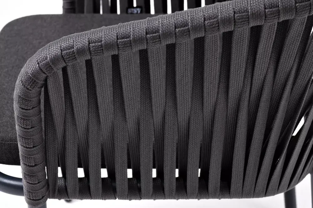 "Бордо" стул плетеный из роупа, каркас алюминий темно-серый (RAL7024) шагрень, роуп серый 15мм, ткань темно-серая 027