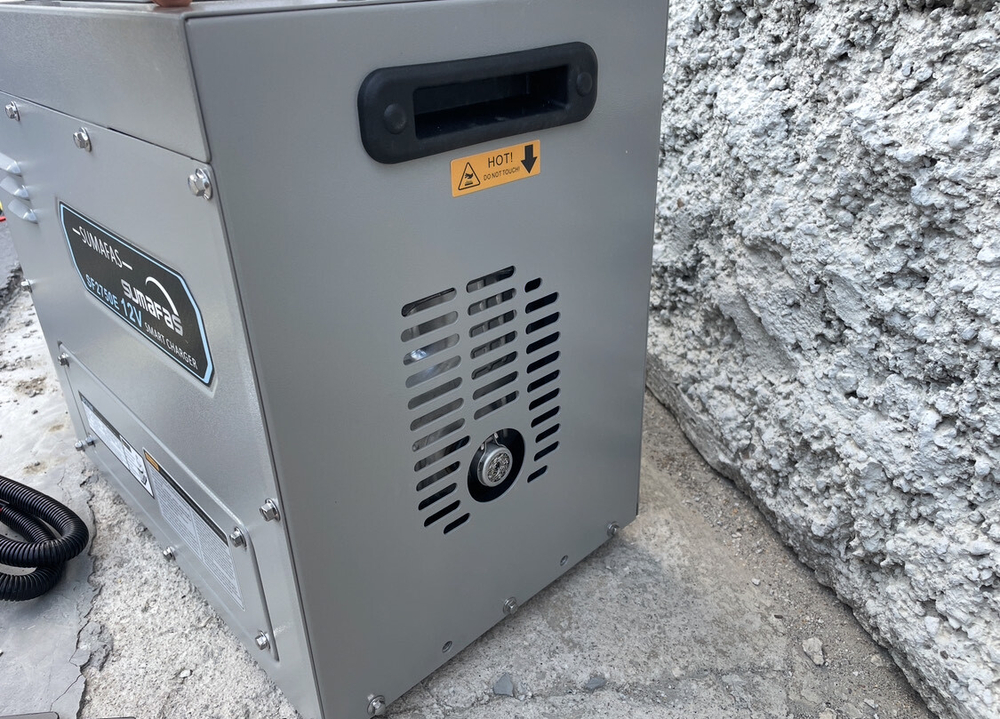 12V / Генератор бензиновый SMFS2750, 12 Вольт, 130 Ампер, стояночный инверторный с автозапуском электростартером - бензогенератор (Гарантия 14 дней) (1 шт.)