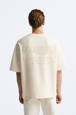 ZARA ФУТБОЛКА С РЕЛЬЕФНОЙ НАДПИСЬЮ, ЖЕЛТОВАТО-БЕЛЫЙ