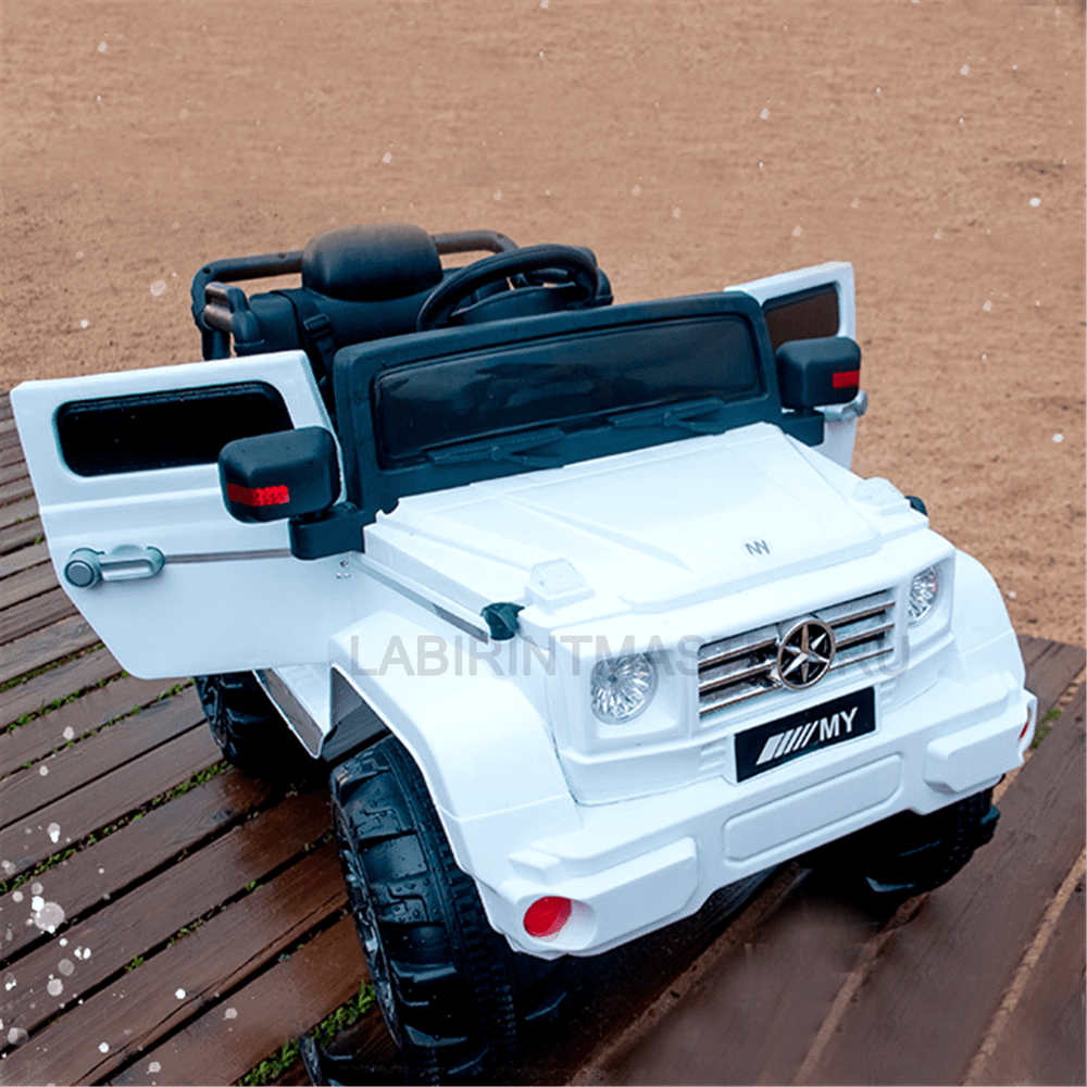 Детский электромобиль "AMG My" белый