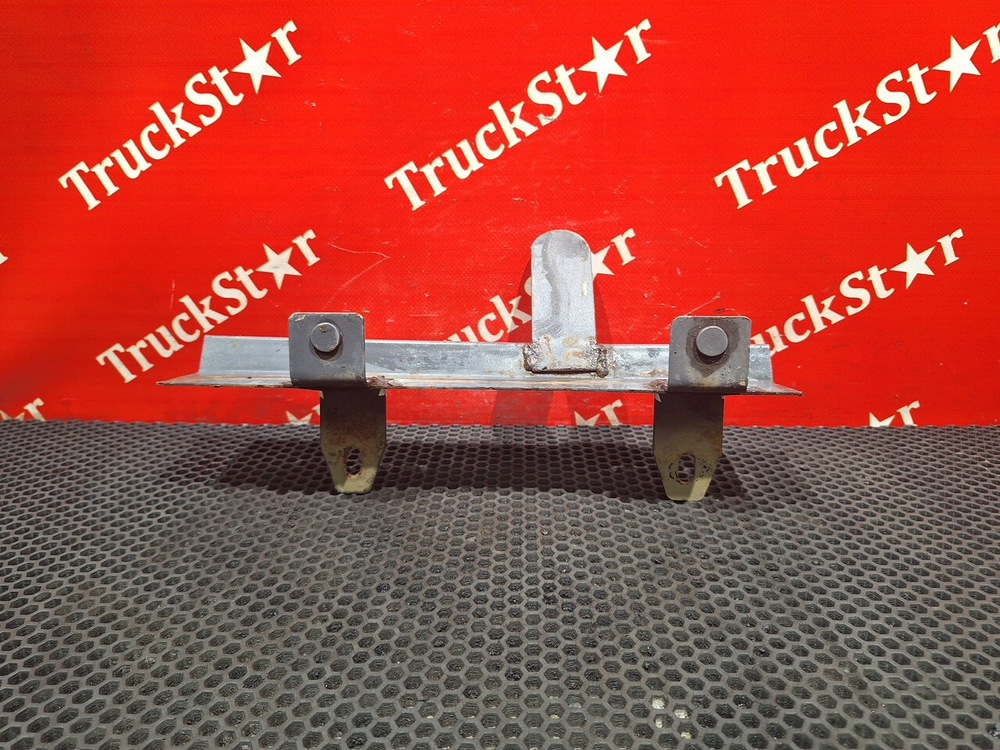 Кронштейн шумоизоляции