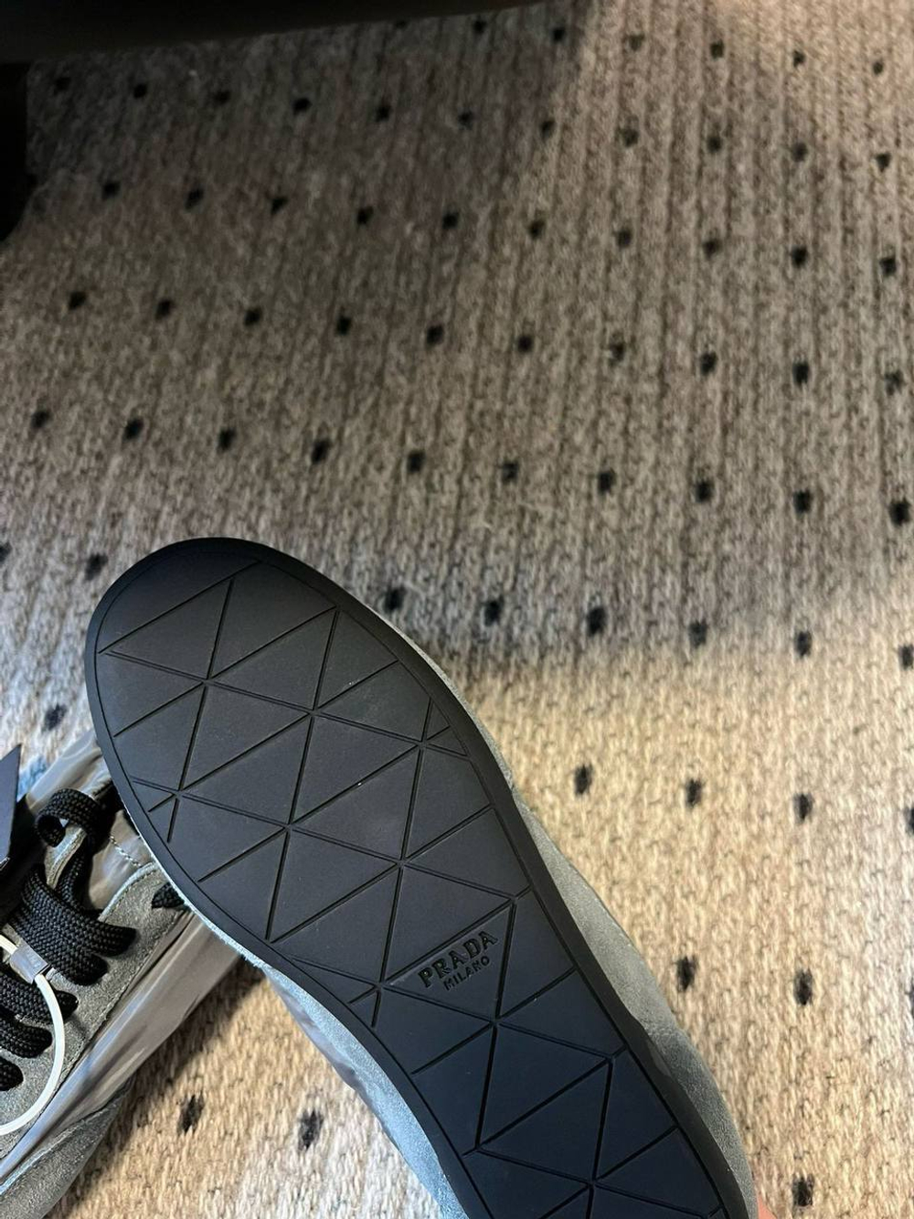Кроссовки Prada