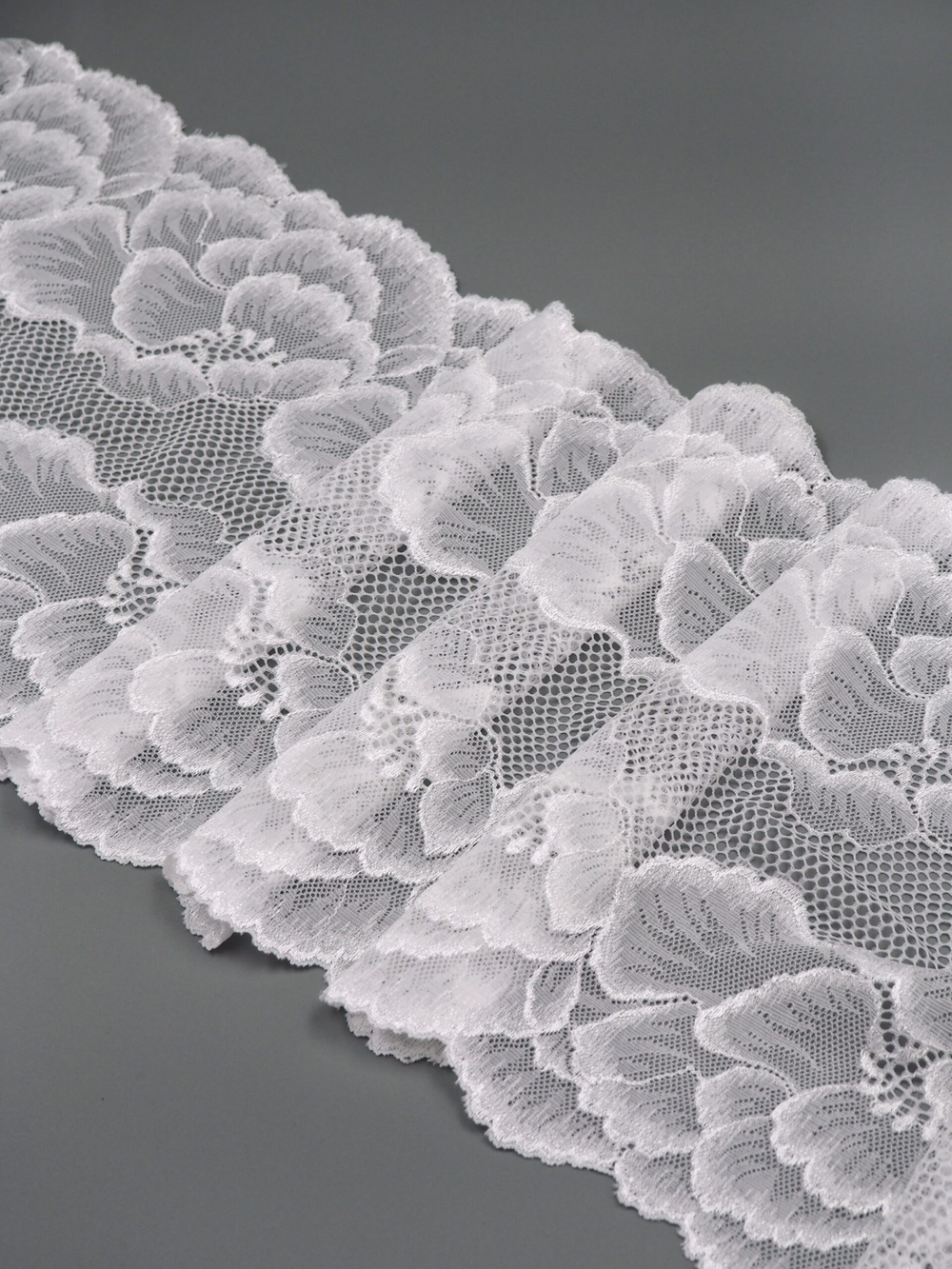 Эластичное кружево теплое белое ширина 24 см