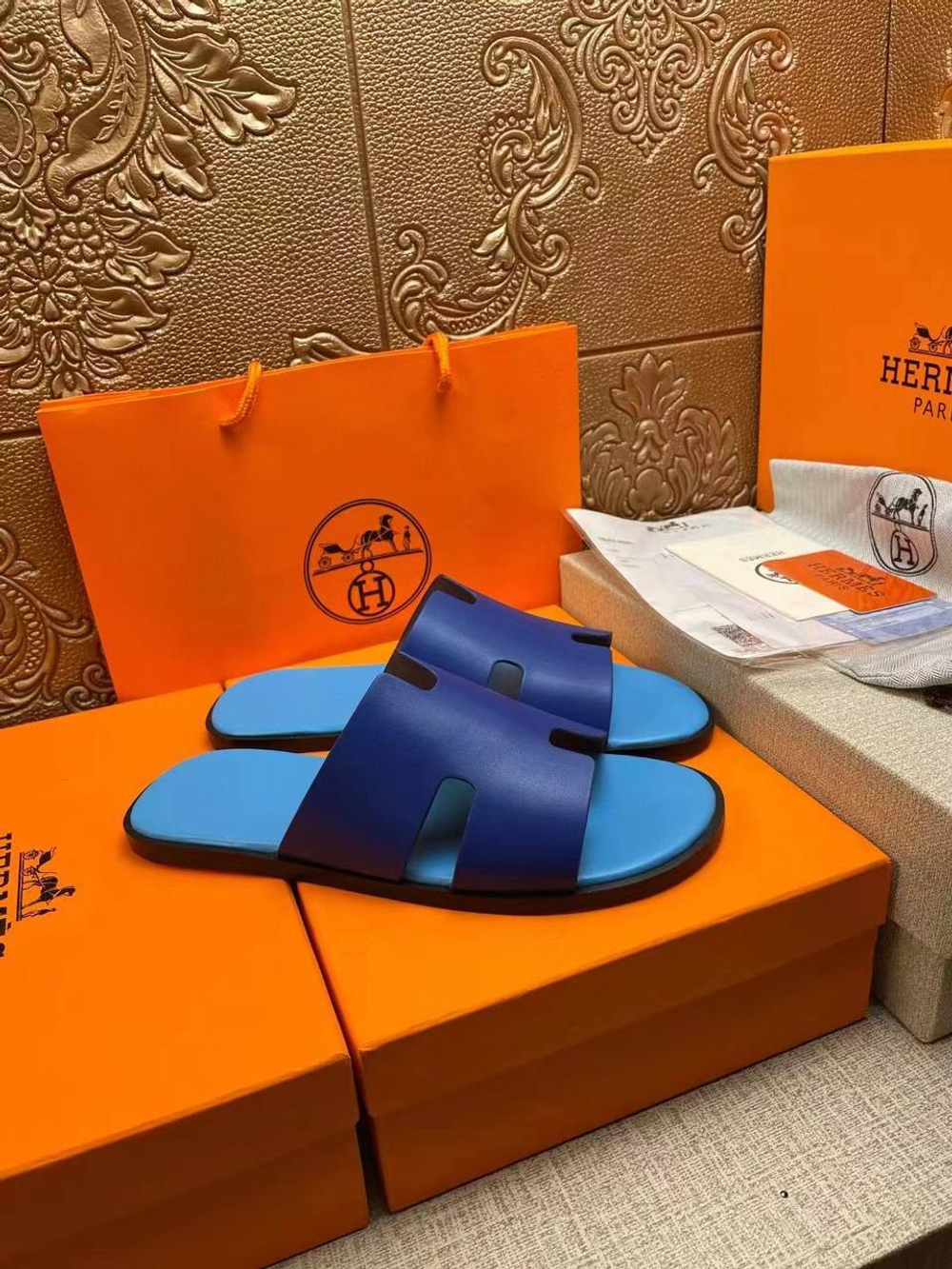 Шлепки Hermes
