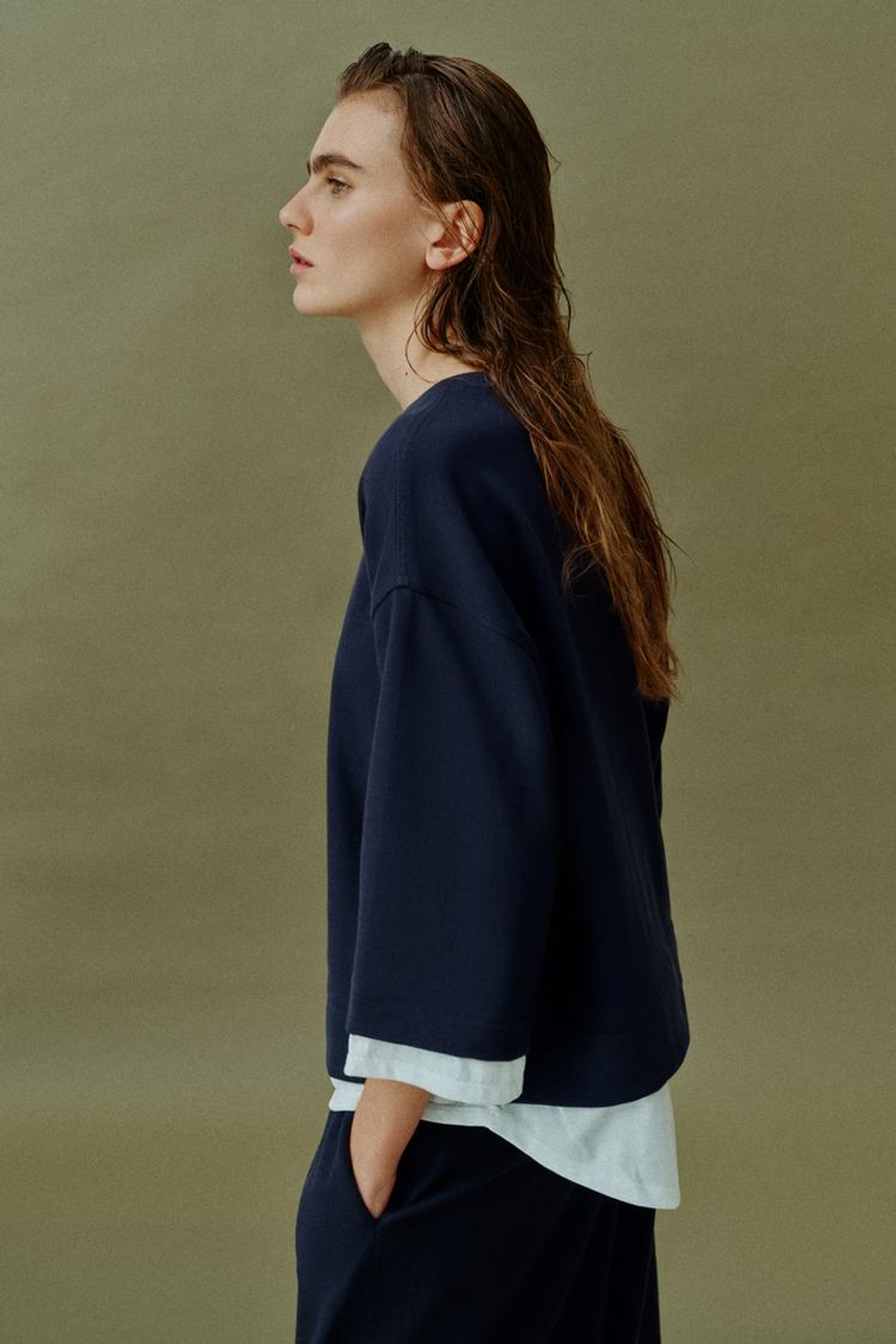 ZARA КОМБИНИРОВАННАЯ ТОЛСТОВКА С ДЛИННЫМИ РУКАВАМИ, МОРСКОЙ СИНИЙ