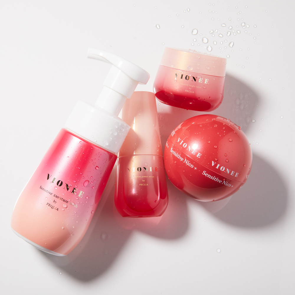 VIONEE ( PEQLIA) Увлажняющая пенка для для интимной гигиены ,чувствительной кожи Виони-Sensitive Moisture Wash, 150 мл