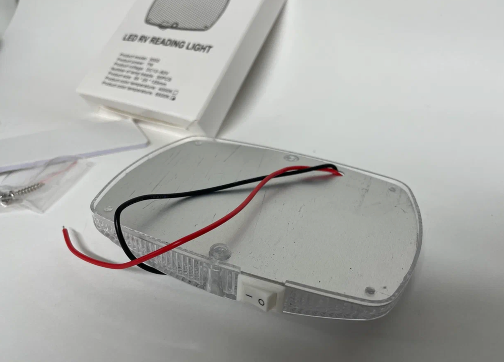 Плафон (Белочка) освещения салона автомобиля светодиодный, 12-80V (1 шт)