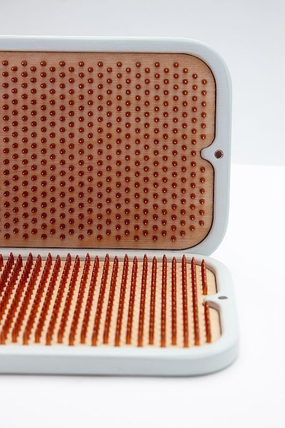 Доска садху Ом большой алюминиевые гвозди