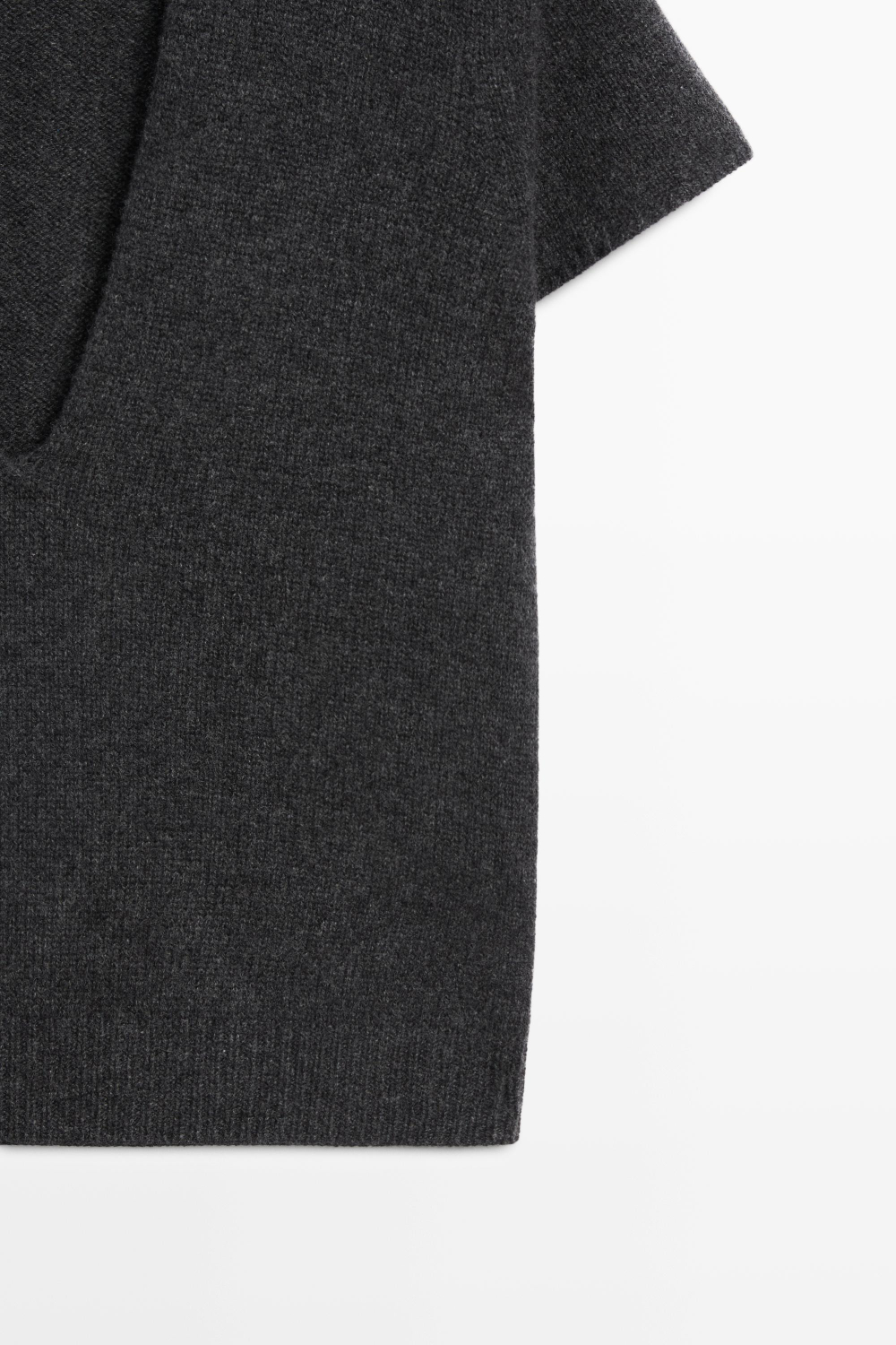 Massimo Dutti Джемпер из 100% кашемира с короткими рукавами, антрацитово-серый