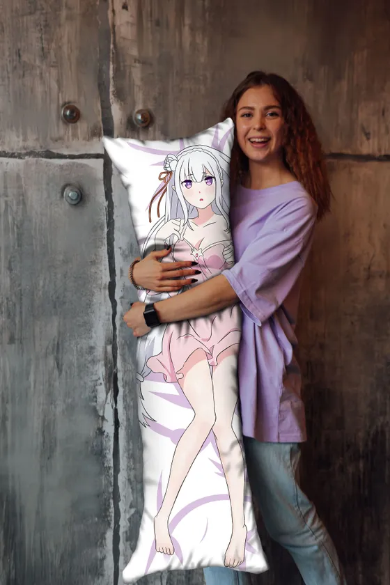 Дакимакура Эмилия №4