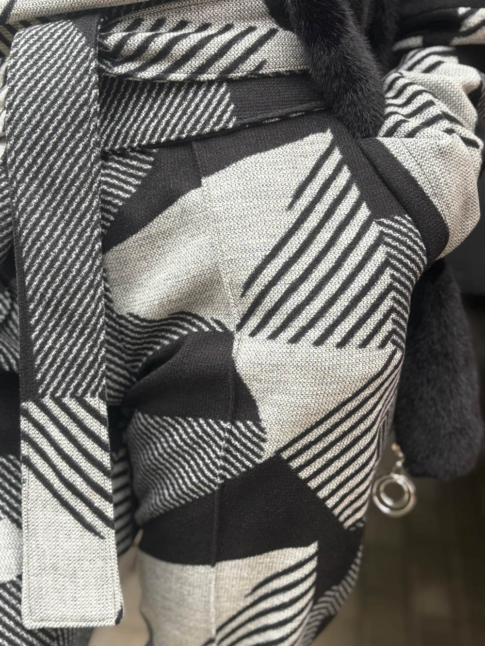 Брюки со стрелкой / чб