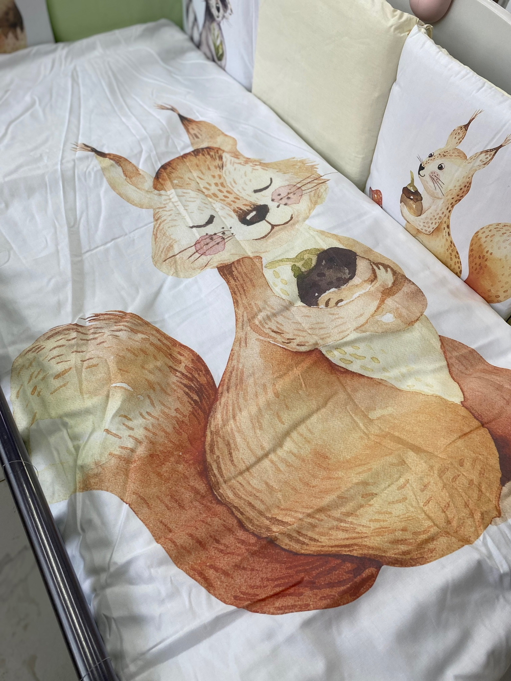 Комплект в кроватку 6-ти предметный (подушечки 17 предметов), "Белочка с орешком" поплин