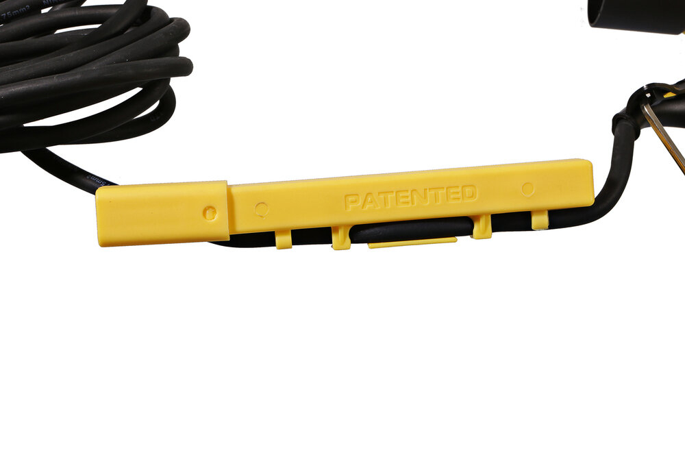 Электролобзик Hanskonner HJS0811LPE, 860 Вт желтый/черный