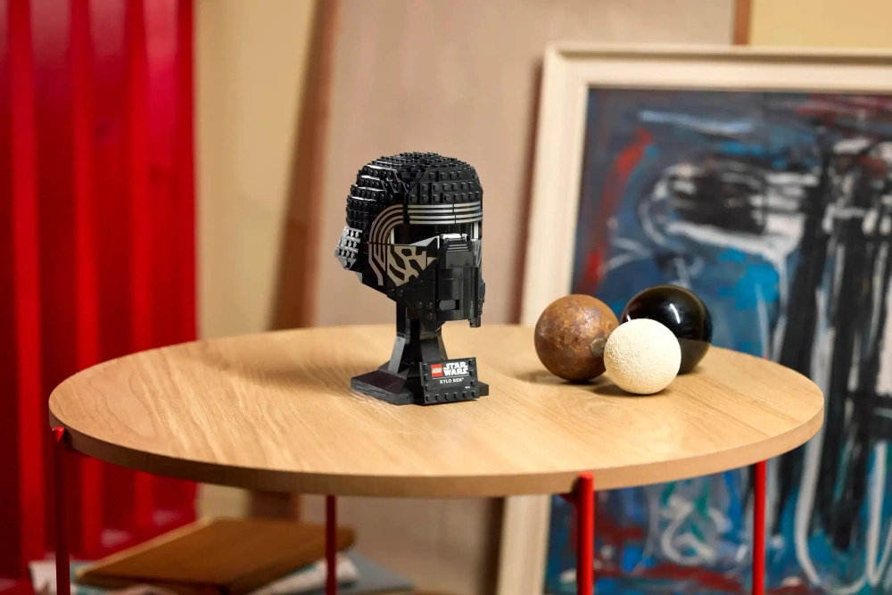 Конструктор LEGO Star Wars 75415 Шлем Kylo Ren