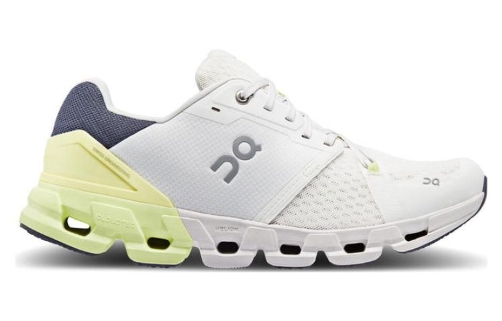 On Cloudflyer Cushioned
