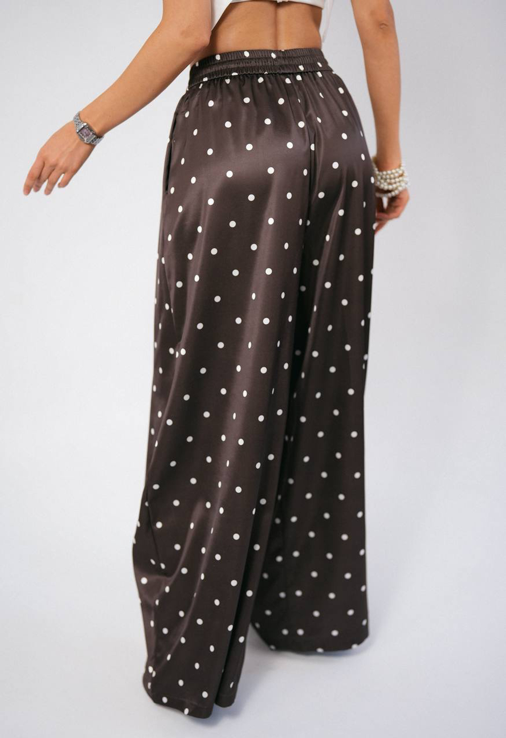 Брюки в горошек из вискозного шелка