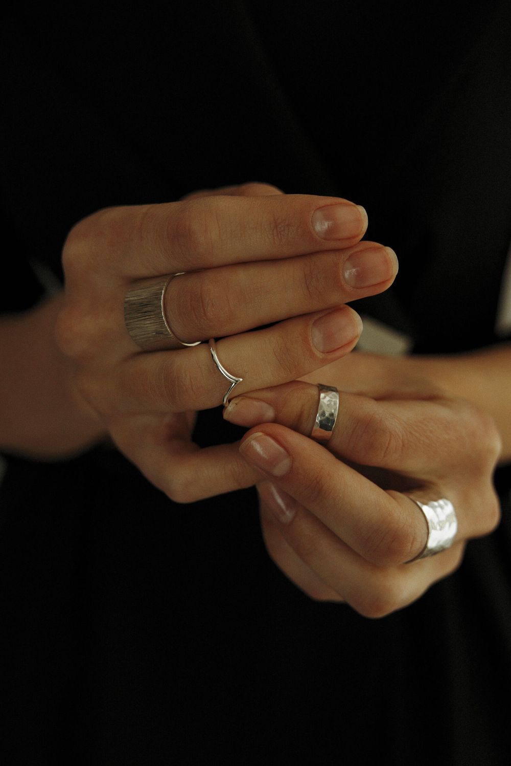 Кольцо Галочка тонкая