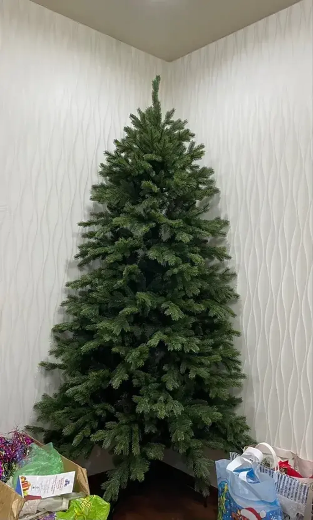 Елка Половинка «Графская» пристенная-угловая (Литая+пвх) от 1,5 м до 2,1 м