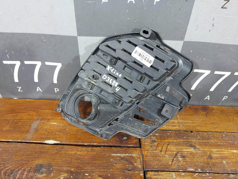 Накладка ПТФ левая Kia Rio 4 X-Line 20-нв Б/У Оригинал 86563H0900