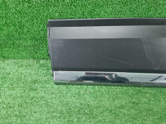 Накладка двери задняя левая VW ID.6 (2021-н.в.)