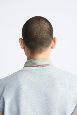 ZARA БАНДАНА С ПРИНТОМ ТАЙ-ДАЙ, ЗЕЛЕНЫЙ |