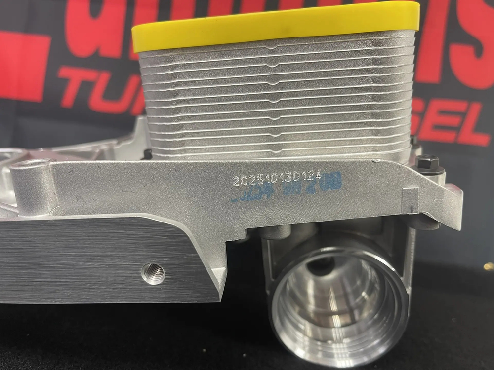 Крышка двигателя передняя (с отв.) (насос масляный в сборе) Cummins Е-4 ISF 2.8 (оригинал) (уп. Cummins)