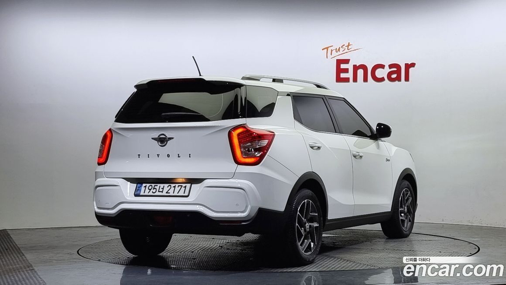 KG Mobility (Ssangyong) Tivoli Air 1.5 A3 2WD (04.2022)
