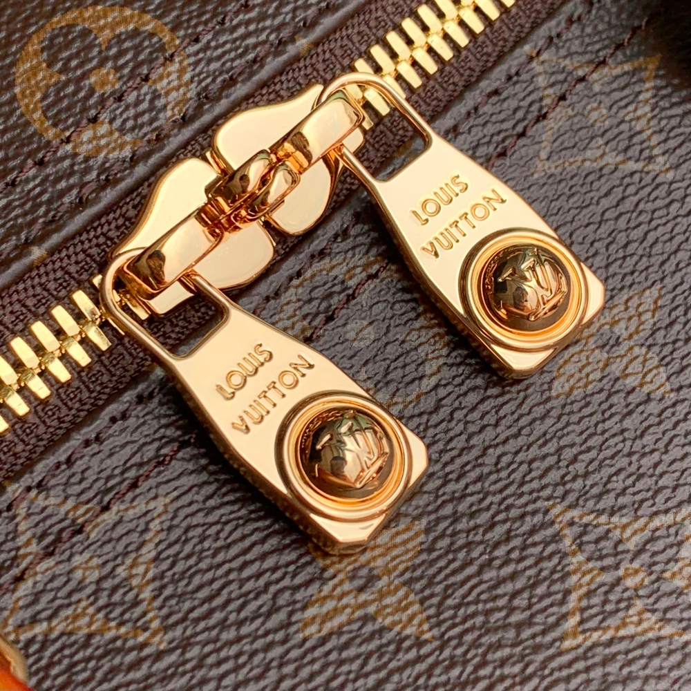 Louis Vuitton Keepall Cargo Bandouliere 50