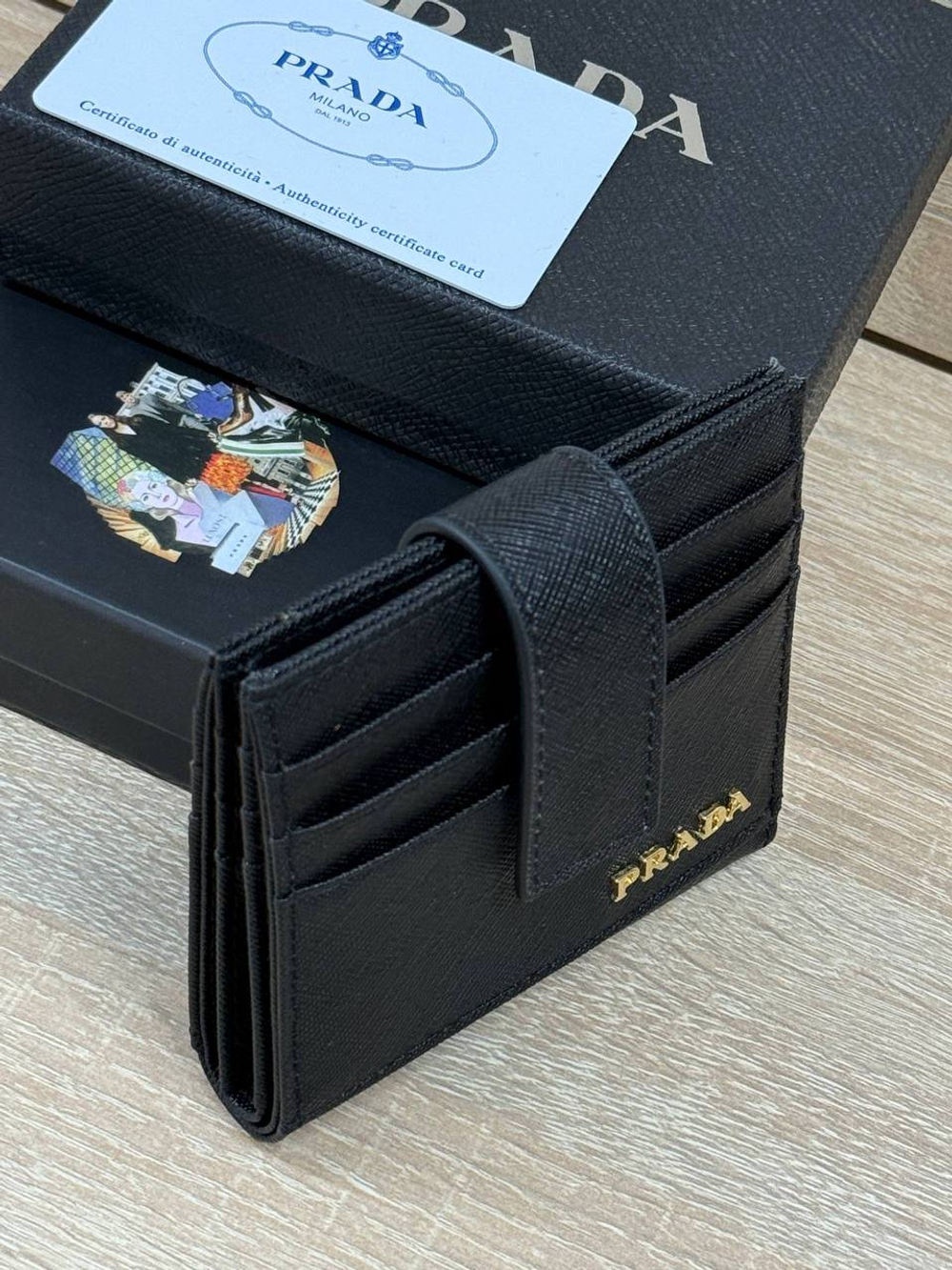 Визитница Prada