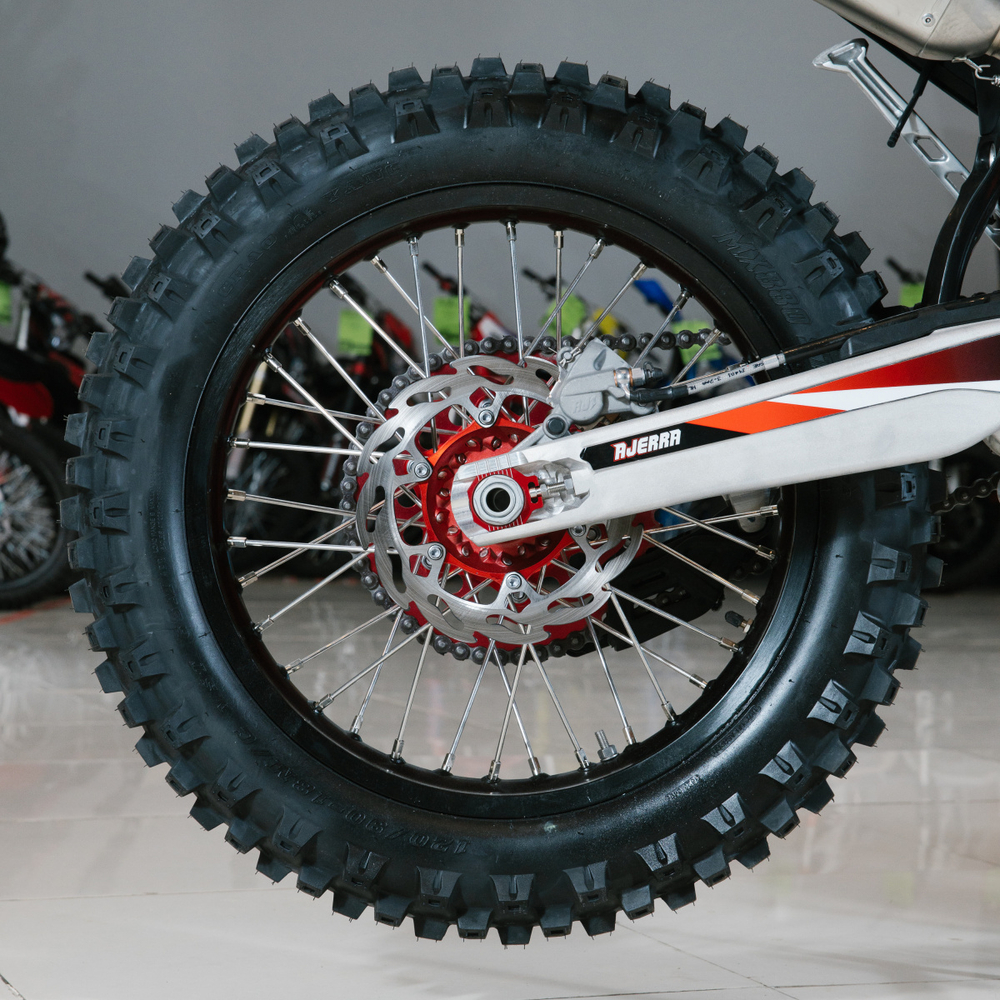 Мотоцикл кроссовый Ajerra SAGAI K9 CB300RL (4 клапана)  Red 21/18
