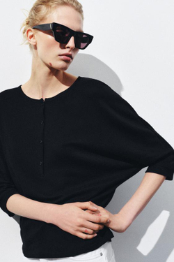 ZARA ХЛОПКОВАЯ ФУТБОЛКА С КРУГЛЫМ ВЫРЕЗОМ, ЧЕРНЫЙ