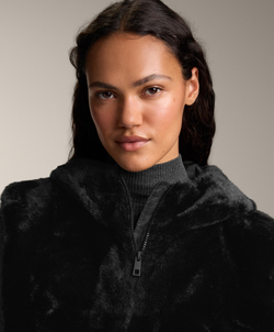 Oysho Жилет из искусственного меха с капюшоном, черный