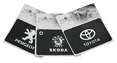 Коврик нескользящий д/панели Medium VW (20*13,5см) KING Medium