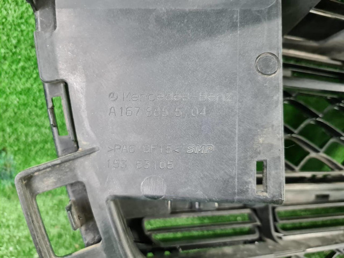 Решетка радиатора Mercedes GLS x167 (2019-2023)