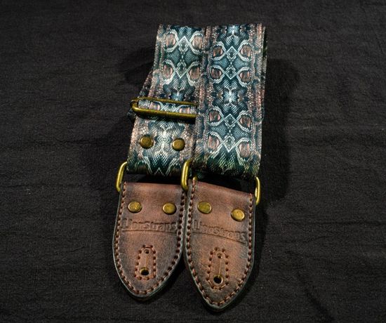 LS.P.ART.009 Ремень для гитары, полиэстер, LionStraps