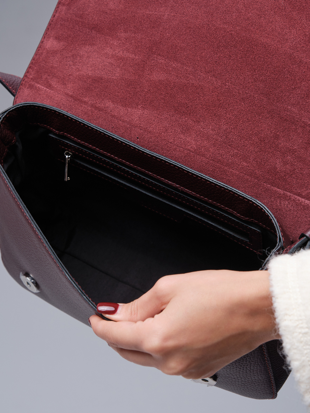 Сумка на плечо Deboro 30512 зимняя вишня