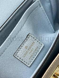 Сумка Lockme Tender Louis Vuitton Blue Nuage