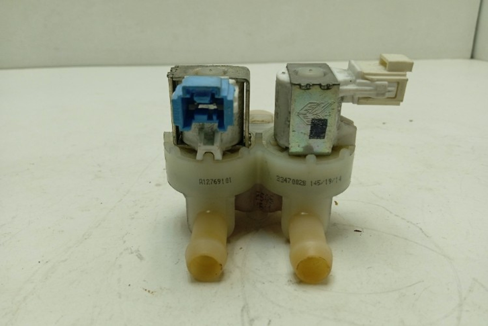 EW6S4R06W кт144 Клапан подачи воды для стиральной машины Electrolux EW6S4R06W б/у