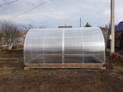Каркас теплицы "Удачная" Оцинкованная Эконом 20*20мм шаг дуг 0.67м, Ширина 3м, высота 2,1м, длина 6м.