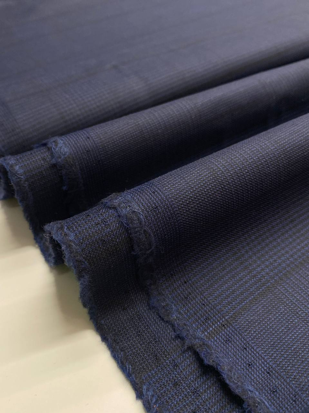 Шерсть костюмно-плательная Guabello 1815 темно-синяя в клетку