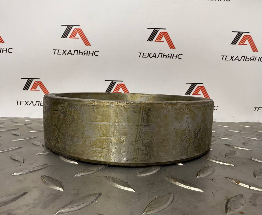 Втулка 221-3200